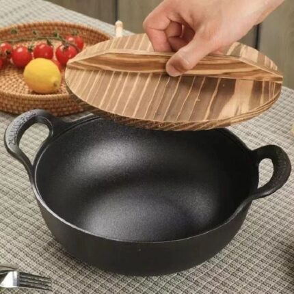 Pre-Seasoned Pure Cast Iron Flat Bottom Wok with Wooden Lid – Durable & Non-Stick