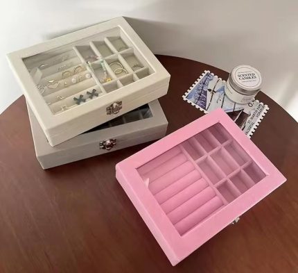 portable velvet jewellery box