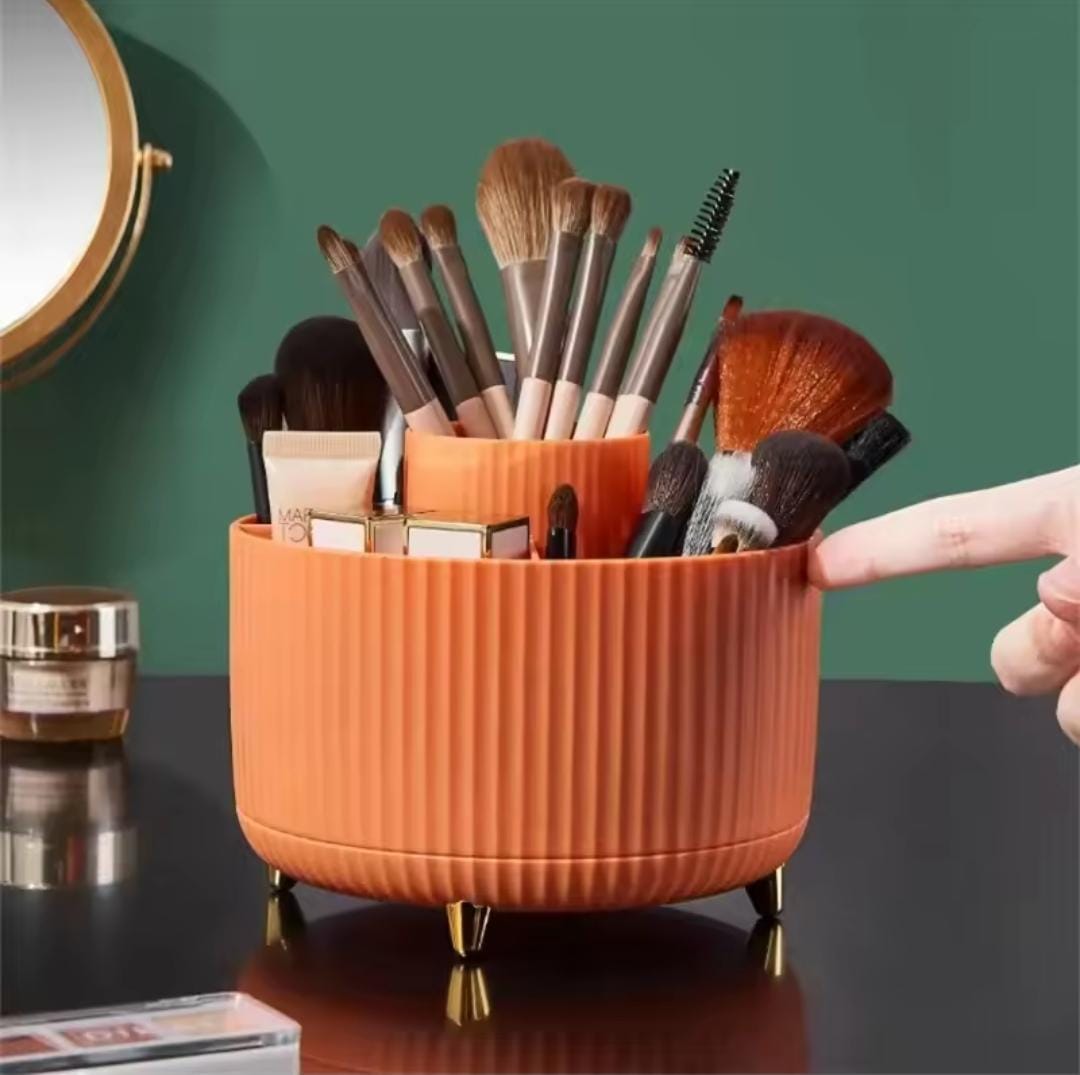 Rotating Desktop Makeup Brushes Organizer Rotating Desktop Makeup Brushes Organizer