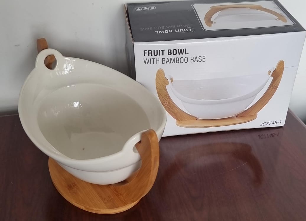 Ceramic Fruit Bowl on Bamboo Base Ceramic Fruit Bowl on Bamboo Base