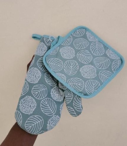 Insulated Cotton Kitchen/Oven Gloves