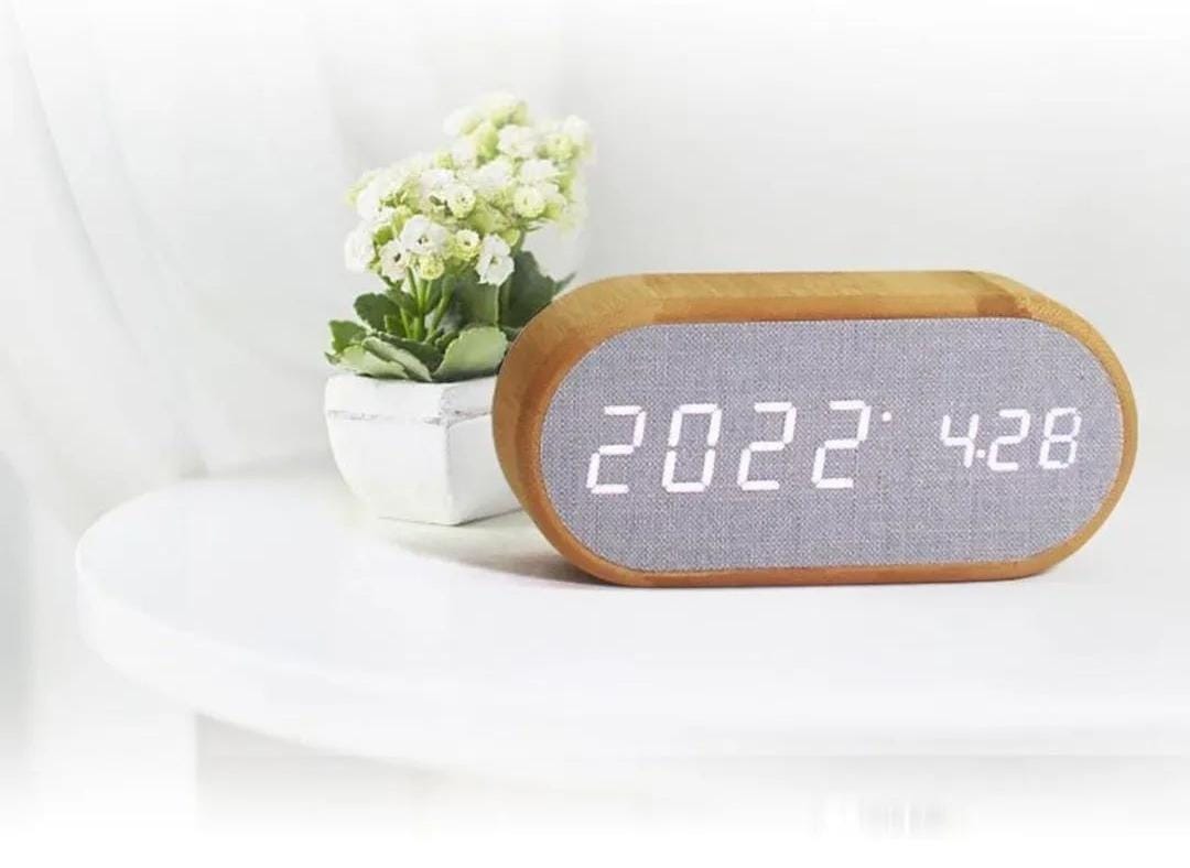 Wooden Digital Alarm Clock Wooden Digital Alarm Clock
