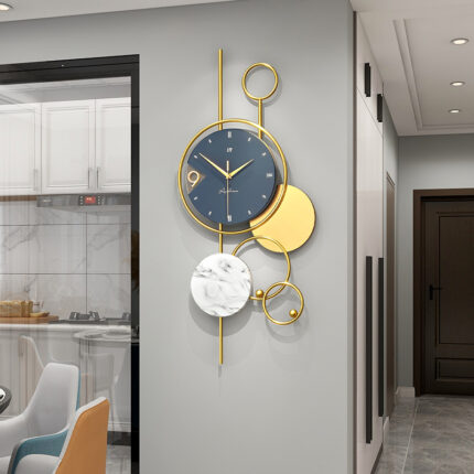 Nordic Fashion Luxury Wall Clock – Iron Art Silent Sweeping Pendant