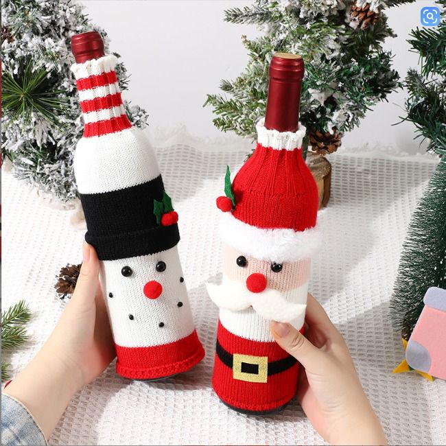 Woven Christmas Wine Bottle Cover Set Woven Christmas Wine Bottle Cover Set