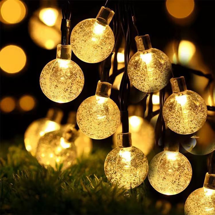 Solar Powered Outdoor Ball Lights – Christmas Edition Solar Powered Outdoor Ball Lights – Christmas Edition