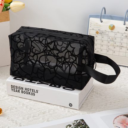 Heart Shaped Waterproof Multipurpose Travel Bag Set – 5 pcs