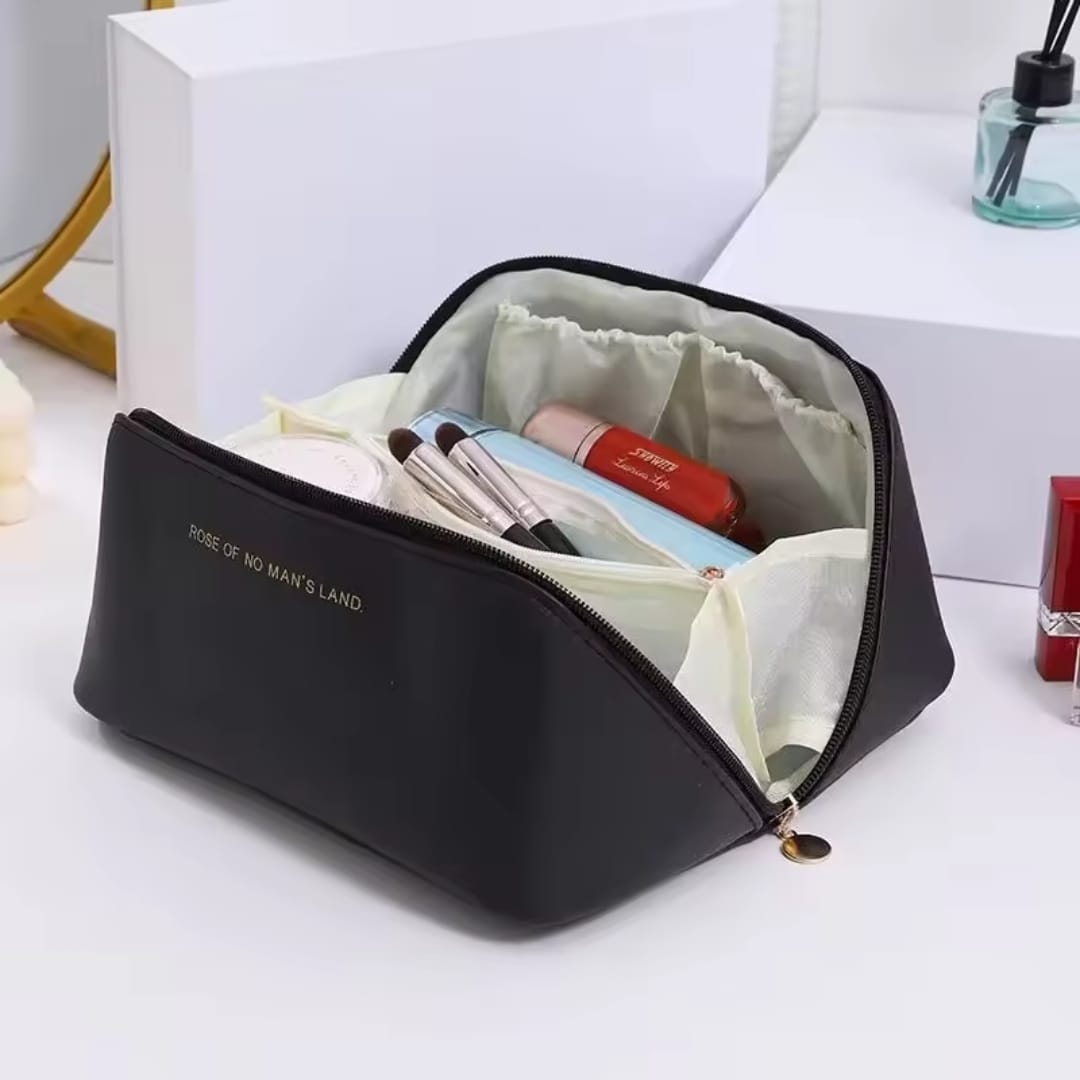 Large Capacity Cosmetic Bag Makeup Organizer – Black / Pink / Brown / Cream