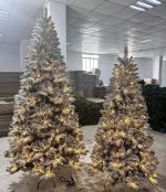 Pre-lit Snow Flocked Christmas Tree