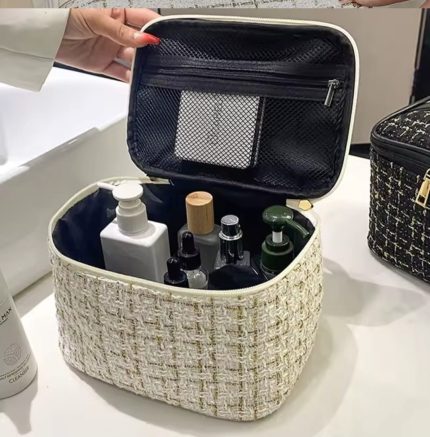 Travel & Vanity Tweed Make-up Pouch (White or Black)
