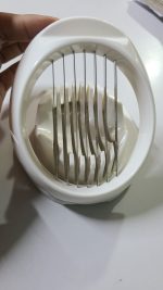 Egg slicer
