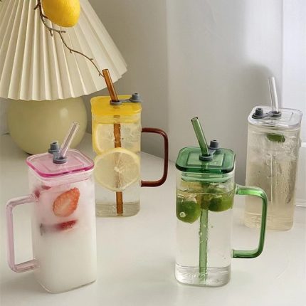 Square Borosilicate Glass With Handle Acrylic Lid And Straw