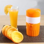 Shaft Press Manual Plastic Juice Press Juicer Cup – Pink & Orange
