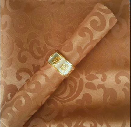 Napkin Flowered Gold – Satin Jacquard 48×48 cm (Brown)