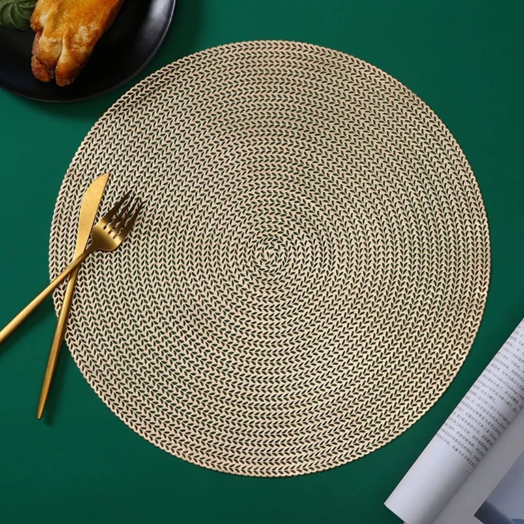 6 pcs PVC non-woven table mats – Gold & Silver