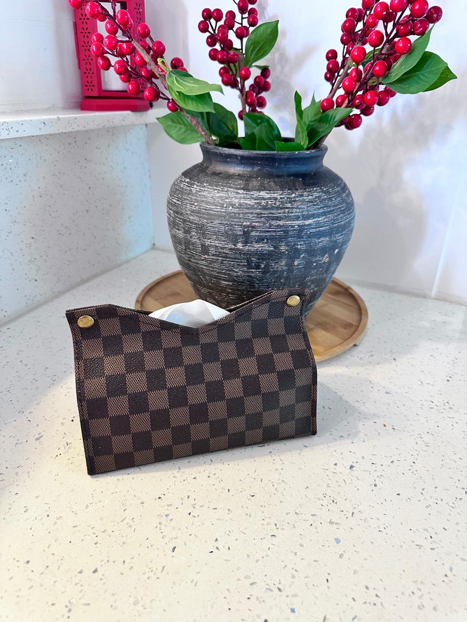 Leather Tissue Box – Elegant PU Leather Serviette Holder for Home, Office & Car