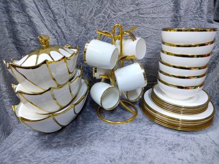 30 Pieces Stylish Gold Dinner Set