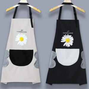 Waterproof Cute Floral Aprons Black and Cream – Stylish Kitchen Apron