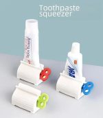 Roll Up Toothpaste Squeezer – Easy Bathroom Tube Dispenser