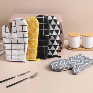 2pcs Cotton & Linen Oven Gloves – Heat Resistant Baking & Kitchen Gloves