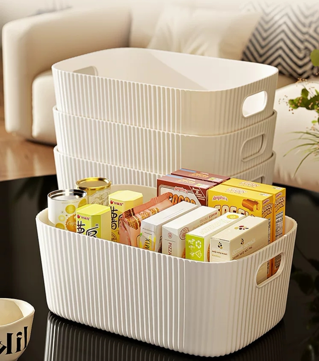 Medium White Storage Basket Organizer – 29.5 × 20 × 17 cm