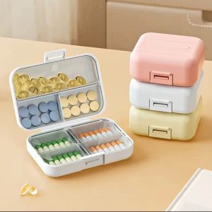7-Grid Portable Pill Box – Weekly Medicine & Tablet Organizer