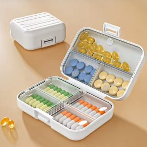 7-Grid Portable Pill Box – Weekly Medicine & Tablet Organizer